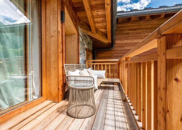 Apartment Celosia - By Emerald