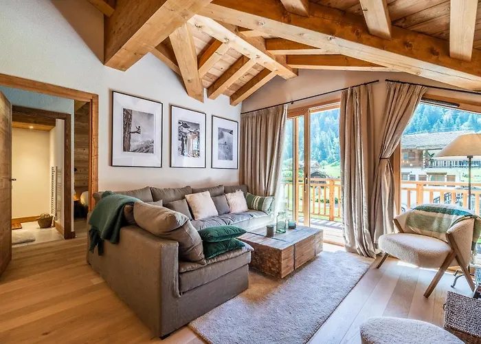 Celosia - By Emerald Apartment Chamonix